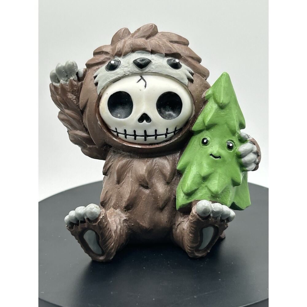 EUC Furrybones Figurine “Bigfoot” Skeleton in Sasquach Costume Collectible- Goth
